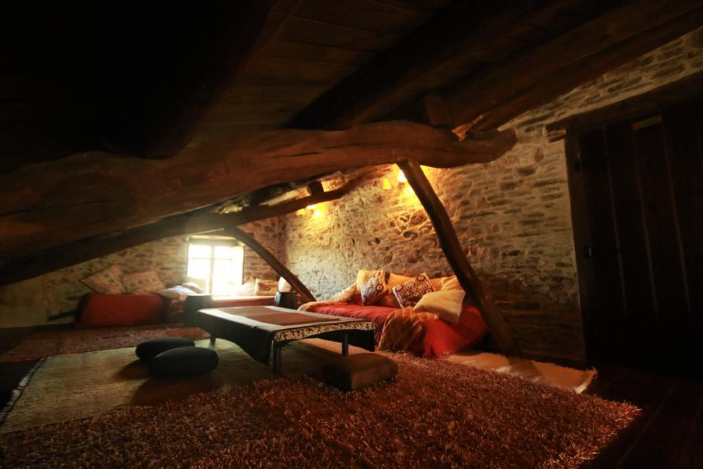 Os Tres Teixos Guest House San Acisclo Exterior photo