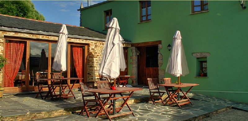Os Tres Teixos Guest House San Acisclo Exterior photo