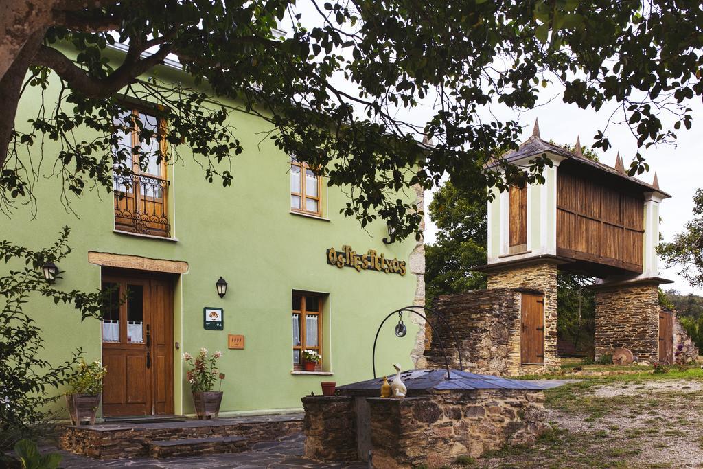 Os Tres Teixos Guest House San Acisclo Exterior photo
